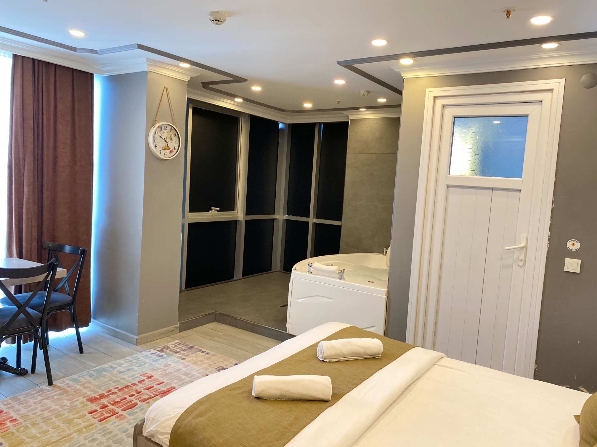 Jakuzi Odası - Günübirlik Otel Pendik